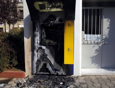 Κρυονέρι Αττικής: Άγνωστοι ανατίναξαν ΑΤΜ τα ξημερώματα